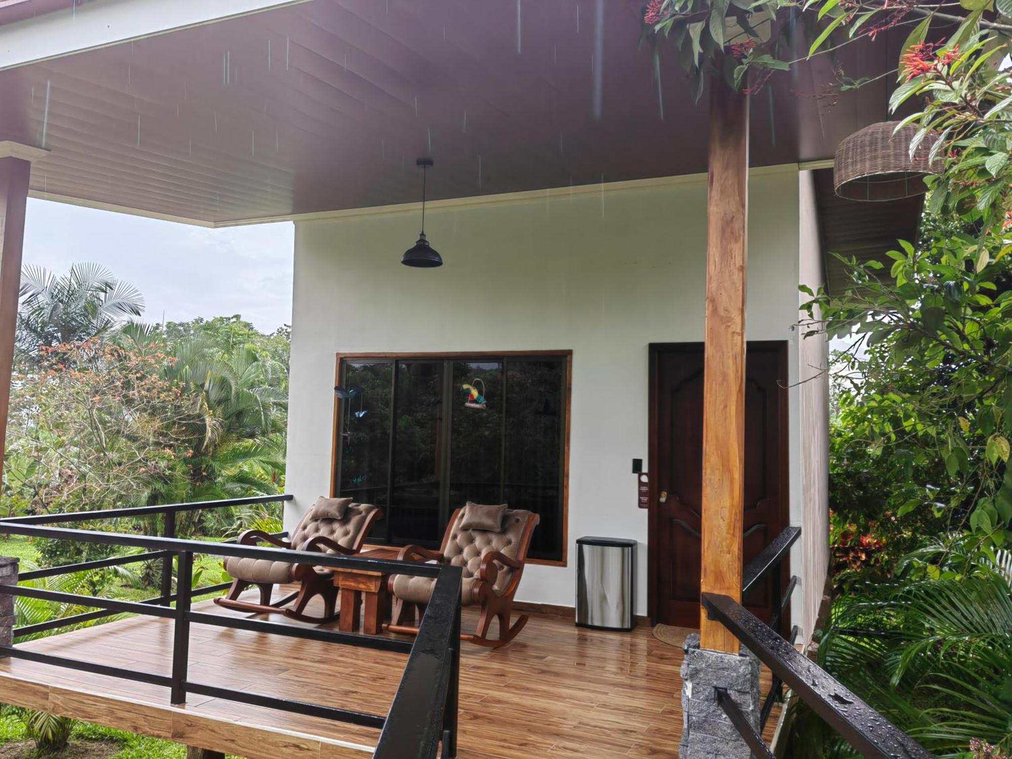 Hotel Roca Negra Del Arenal La Fortuna Екстериор снимка