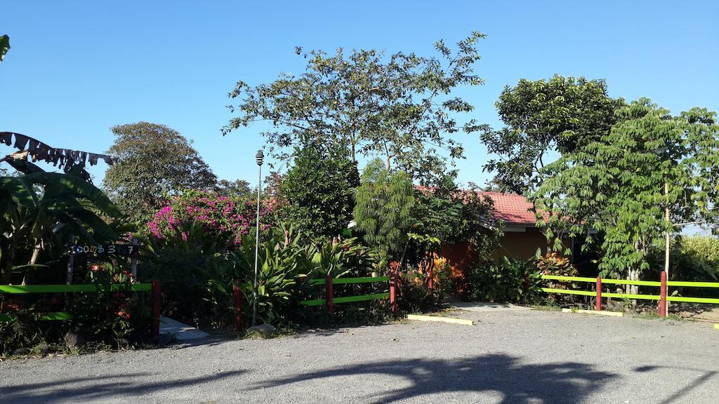 Hotel Roca Negra Del Arenal La Fortuna Екстериор снимка