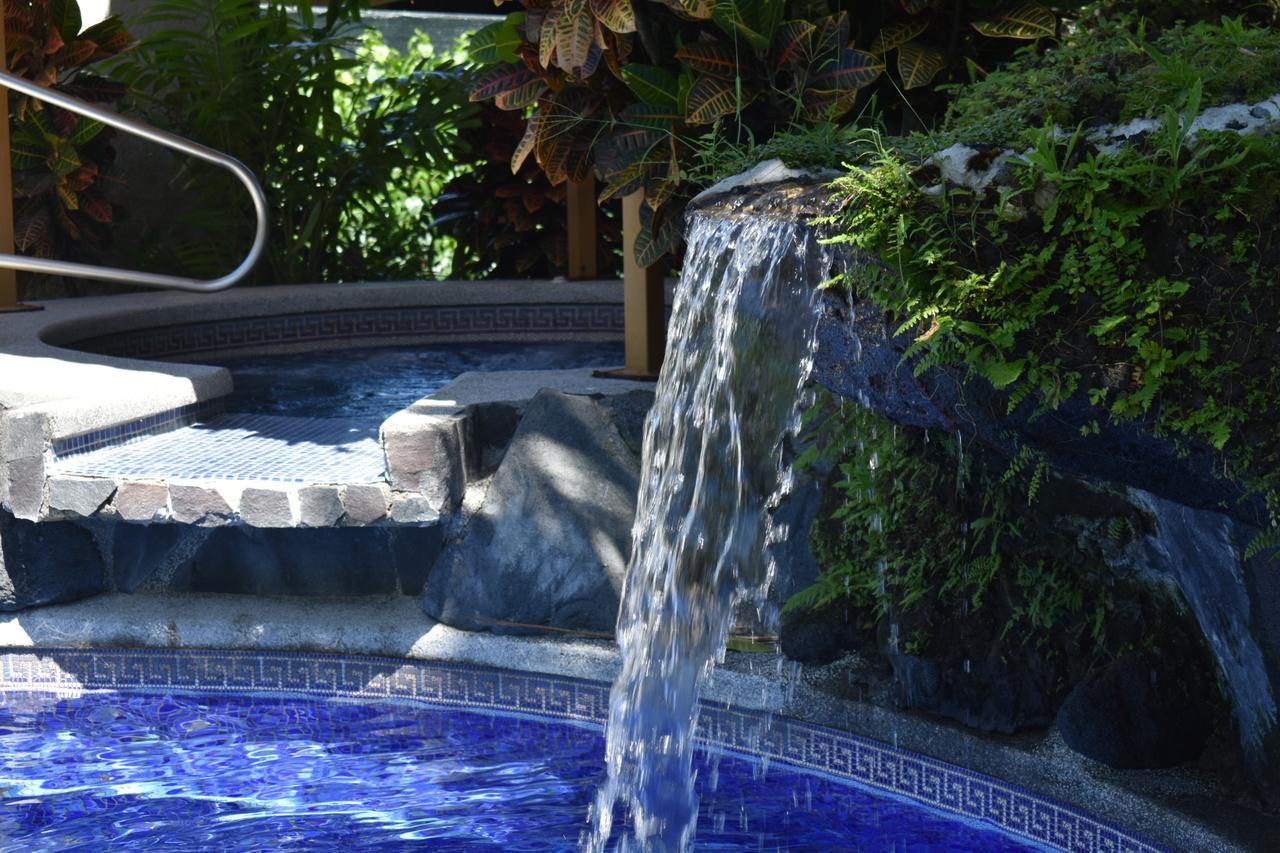Hotel Roca Negra Del Arenal La Fortuna Екстериор снимка